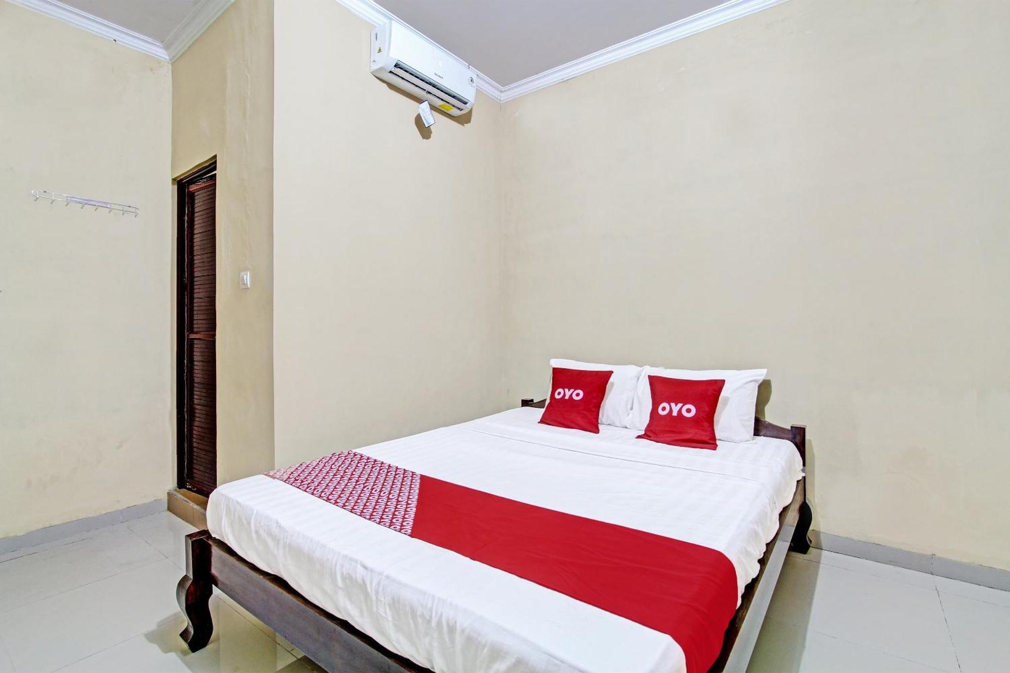 Oyo 91353 Hotel Surya Andesa Klaten Dış mekan fotoğraf